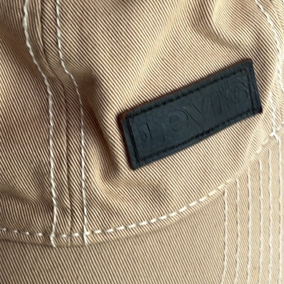 Levi’s Ball Cap Leather Patch Khaki Baseball Cap Hat - Picture 11 of 12